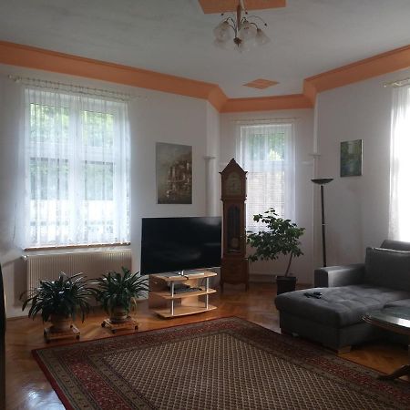 Apartman Kraslice Екстер'єр фото