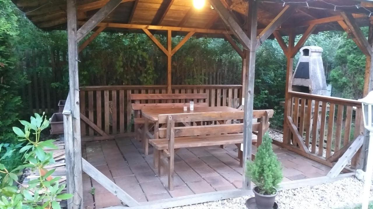 Apartman Kraslice Екстер'єр фото