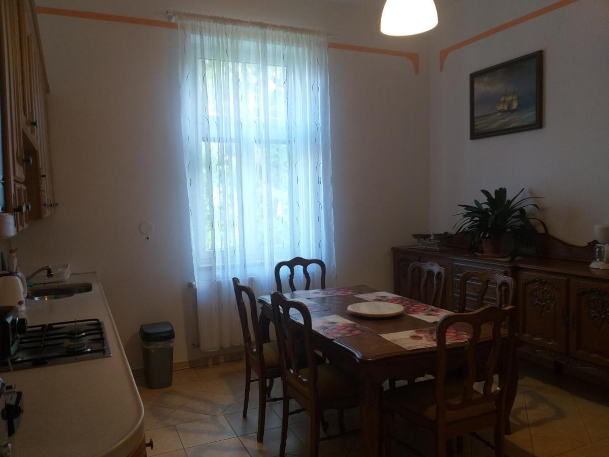 Apartman Kraslice Екстер'єр фото